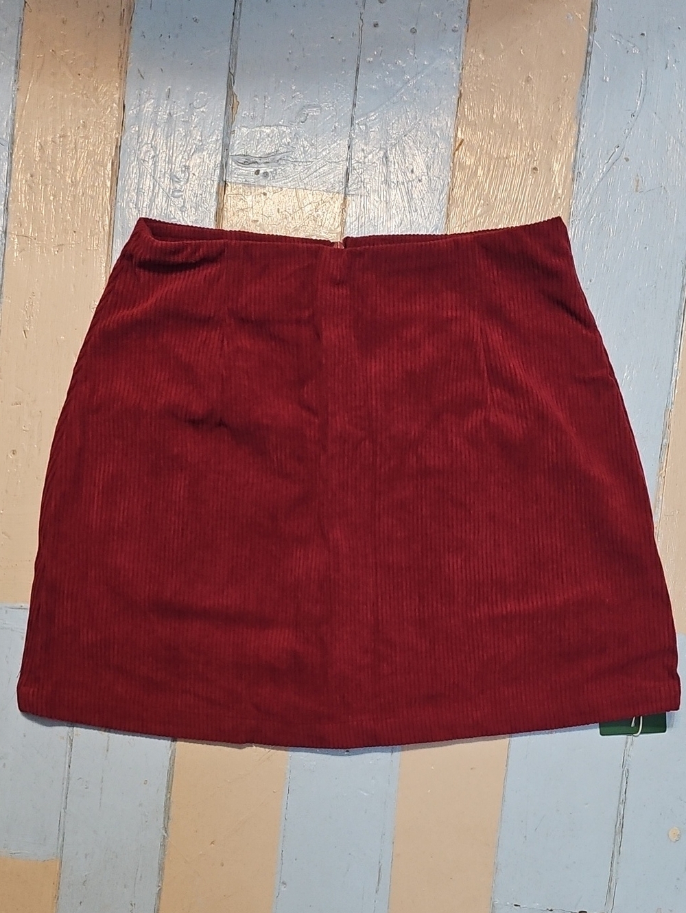 HALARA Corduroy Mini Skirt - Burgundy Red